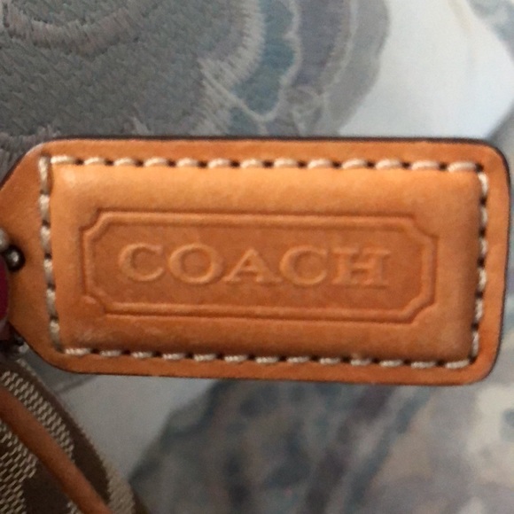 Coach cross-body bag. EUC! - Picture 5 of 7